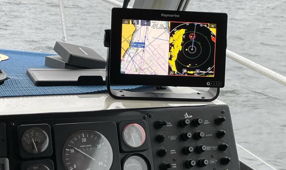 You & Sea navigation 